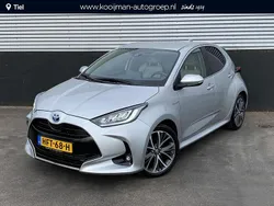 Zilver Gebruikt 2020 Toyota Yaris Hybrid Edition Hatchback | € 21.400 (Eerlijke prijs)