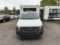 Wit Gebruikt 2021 Mercedes Vito MPV | € 25.750
