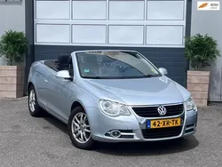 Grijs Gebruikt 2007 VW Eos Cabriolet | € 4.995 (Eerlijke prijs)