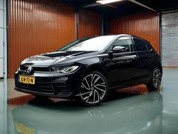 Zwart Gebruikt 2022 VW Polo Business Hatchback | € 19.940 (Goede deal)