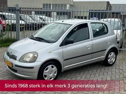 Grijs Gebruikt 2000 Toyota Yaris Sol Hatchback | € 2.990 (Eerlijke prijs)