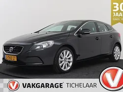 Zwart Gebruikt 2014 Volvo V40 Momentum Stationwagen | € 9.199 (Goede deal)