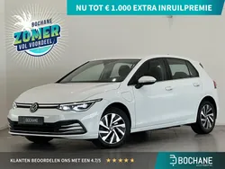 Wit Gebruikt 2020 VW Golf VIII Style Hatchback | € 24.195 (Eerlijke prijs)