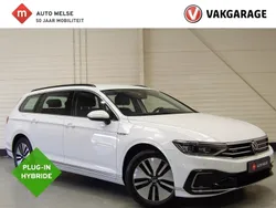 Wit Gebruikt 2020 VW Passat Business Stationwagen | € 23.945 (Eerlijke prijs)
