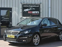 Zwart Gebruikt 2018 Peugeot 308 Allure Hatchback | € 9.450 (Eerlijke prijs)
