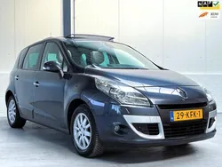 Grijs Gebruikt 2009 Renault Scénic III Privilege MPV | € 6.450 (Eerlijke prijs)