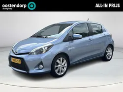 Blauw Gebruikt 2013 Toyota Yaris Hybrid Hatchback | € 9.950 (Iets duurder)