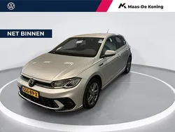 Grijs Gebruikt 2024 VW Polo R-line Hatchback | € 25.880 (Eerlijke prijs)