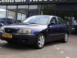 Blauw Gebruikt 2005 Hyundai Elantra Dynamiq Hatchback | € 1.000