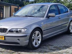 Grijs Gebruikt 2003 BMW 320 Sedan | € 2.800 (Eerlijke prijs)