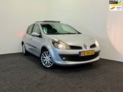 Grijs Gebruikt 2007 Renault Clio II Rip Curl Hatchback | € 2.700 (Iets duurder)