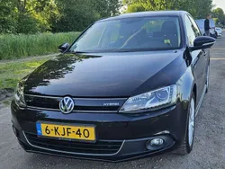 Zwart Gebruikt 2013 VW Jetta Hybrid Highline Sedan | € 8.700 (Eerlijke prijs)