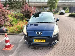 Gebruikt 2011 Peugeot 5008 Tendance MPV | € 2.400 (Duur)