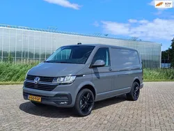 Grijs Gebruikt 2023 VW T6.1 Van | € 38.500 (Goede deal)