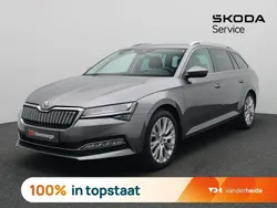 Grijs Gebruikt 2023 Skoda Superb Business Line Stationwagen | € 36.900 (Eerlijke prijs)