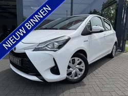Wit Gebruikt 2019 Toyota Yaris Hybrid Active Hatchback | € 15.950 (Goede deal)