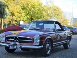 Rood Gebruikt 1965 Mercedes 230 Cabriolet | € 89.750