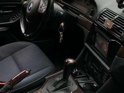 Gebruikt 2001 BMW 520 Lifestyle Sedan | € 1.800 (Eerlijke prijs)