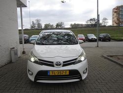Wit Gebruikt 2013 Toyota Verso Business Edition MPV | € 9.250 (Goede deal)