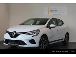 Ijswit 369 Gebruikt 2021 Renault Clio V Zen Hatchback | € 13.450 (Eerlijke prijs)