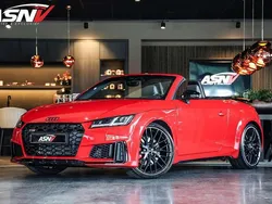 Rood, metallic lak Gebruikt 2022 Audi TT Roadster Competition Cabriolet | € 59.945