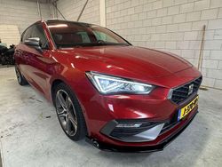 Rood Gebruikt 2020 Seat Leon FR Hatchback | € 22.000 (Iets duurder)