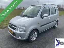 Grijs Gebruikt 2007 Opel Agila Hatchback | € 2.940 (Duur)