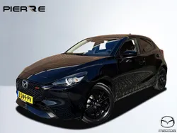 Zwart, metallic lak Gebruikt 2024 Mazda 2 Homura-Line Hatchback | € 24.445 (Iets duurder)