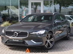Grijs Gebruikt 2020 Volvo V60 Inscription Stationwagen | € 27.450 (Super prijs)