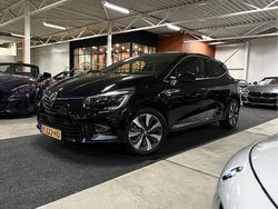 Zwart Gebruikt 2020 Renault Clio V Hatchback | € 16.250 (Goede deal)