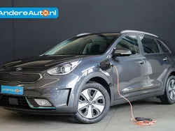 Grijs Gebruikt 2018 Kia Niro SUV | € 18.495 (Goede deal)
