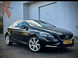 Gebruikt 2012 Volvo V40 Momentum Stationwagen | € 6.000 (Eerlijke prijs)