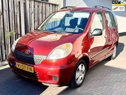 Rood Gebruikt 1999 Toyota Yaris Verso Sol MPV | € 3.799 (Iets duurder)