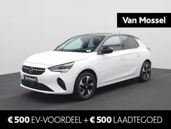 Wit Gebruikt 2022 Opel Corsa-e Elegance Hatchback | € 19.940 (Eerlijke prijs)