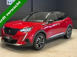 Rood Gebruikt 2023 Peugeot 2008 GT SUV | € 25.950 (Eerlijke prijs)