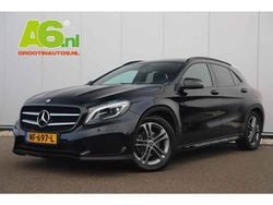 Zwart Gebruikt 2017 Mercedes 180 AMG Sedan | € 19.949 (Goede deal)