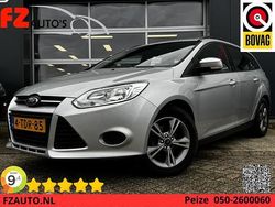 Grijs Gebruikt 2014 Ford Focus Stationwagen | € 6.445 (Eerlijke prijs)