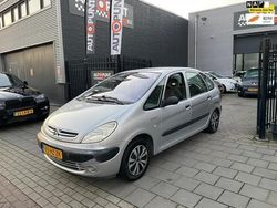 Grijs Gebruikt 2002 Citroën Xsara Picasso MPV | € 999 (Eerlijke prijs)