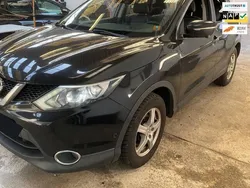 Zwart, metallic lak Gebruikt 2014 Nissan Qashqai Tekna SUV | € 9.995 (Super prijs)
