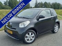 Zwart Gebruikt 2009 Toyota iQ Comfort Hatchback | € 2.950 (Eerlijke prijs)