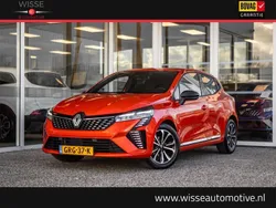Oranje Gebruikt 2024 Renault Clio V Techno Hatchback | € 19.945 (Eerlijke prijs)