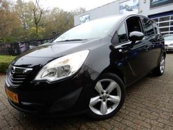 Zwart Gebruikt 2010 Opel Meriva Edition MPV | € 3.450 (Iets duurder)