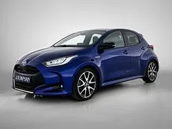 Groen, metallic lak Gebruikt 2022 Toyota Yaris Executive Hatchback | € 21.950 (Goede deal)