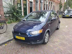 Blauw Gebruikt 2010 Mitsubishi Colt Edition Hatchback | € 1.500 (Goede deal)