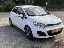 Wit Gebruikt 2012 Kia Rio MPV | € 3.749 (Super prijs)