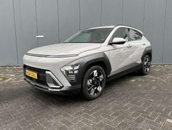Grijs Gebruikt 2025 Hyundai Kona Comfort SUV | € 30.700 (Eerlijke prijs)