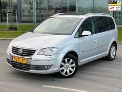 Grijs Gebruikt 2008 VW Touran Highline MPV | € 4.795 (Iets duurder)