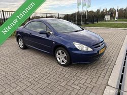 Blauw Gebruikt 2005 Peugeot 307 CC Cabriolet | € 2.100 (Eerlijke prijs)