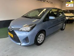 Blauw Gebruikt 2016 Toyota Yaris Hatchback | € 5.250 (Goede deal)