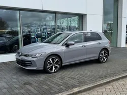 Grijs Nieuw 2024 VW Golf VIII Edition Hatchback | € 40.827 (Goede deal)